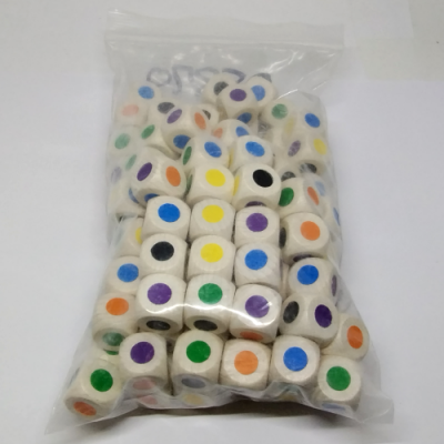 Bag of 100 wooden 16mm dice with coloured spots