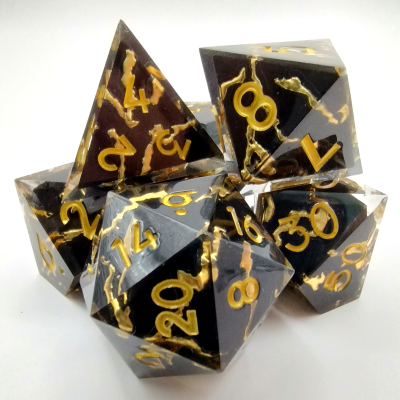 Double core dice - gold flash in a bottle with screw-cap